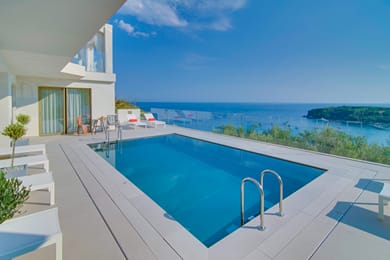 LIVINGHOME SUITES - Image 6