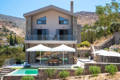 Villa Santa Anna/ Aeginitissa