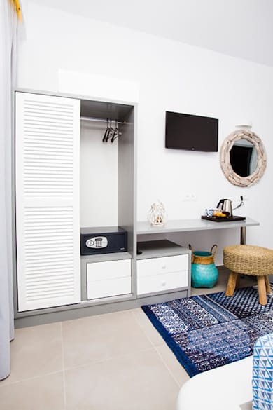 Lindos Portes Blue - Image 4
