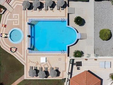 Lofos Panorama Apartments - Image 2