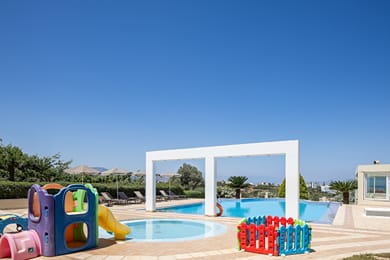 Lofos Panorama Apartments - Image 4