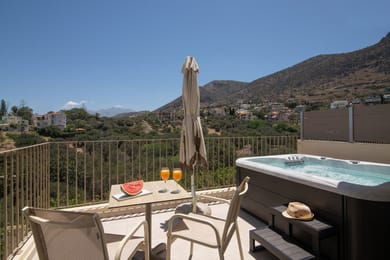 Junior Suite with Hot tub (Whirlpool)