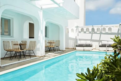 Loizos Stylish Residences Santorini - Image 5
