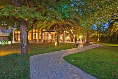 Long Beach Resort - Image 7