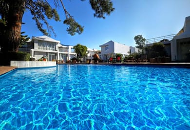 Loriet Hotel - Image 5