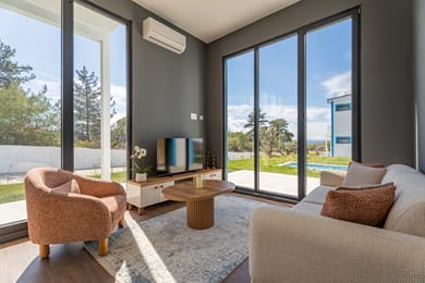 Lotus Villas & Suites - Image 2