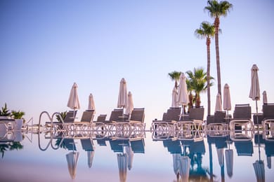 Infinity Blu  – Designed for adults - Image 2