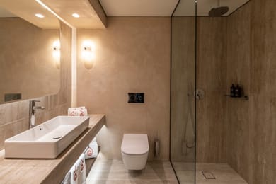 Superior Triple Inland View with sliding doors