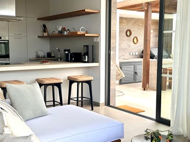 Lora Pearl Luxury Villa - Image 5