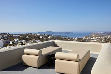 Emerald Suite with Private Outdoor Hot Tub
