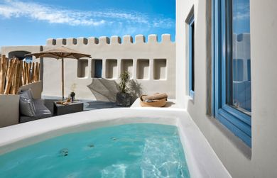 Emerald Suite with Private Outdoor Hot Tub