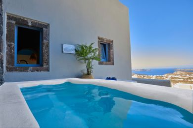 Sunset Suite with Heated Private Plunge Pool 