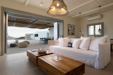 6 Bed | Villa Nemelia | Isterni