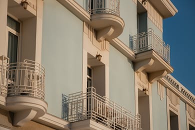 Luxury Suites by Lato - Image 2