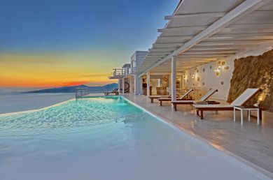8 Bed | Villa Golden Sun | Kastro