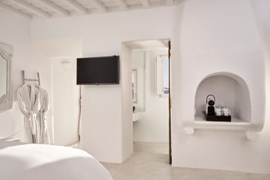 Little Venice Suites - Image 2