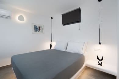 Deluxe Suite with Hot Tub