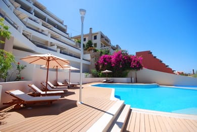 Macaris Suites & Spa - Image 6