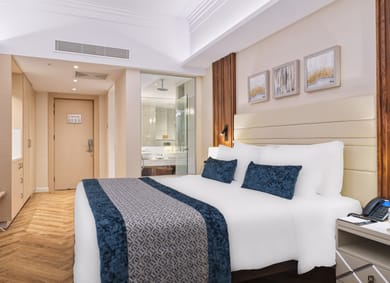 Junior Suite Inland View