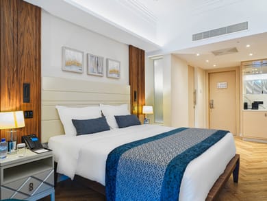 Junior Suite Pool and Garden View