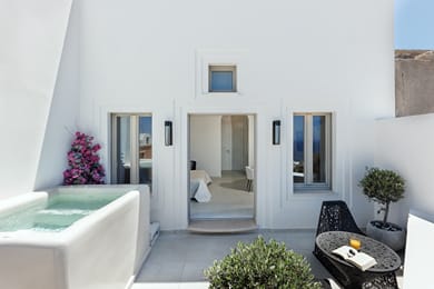 La Madeleine Oia Suites & Caves - Image 6