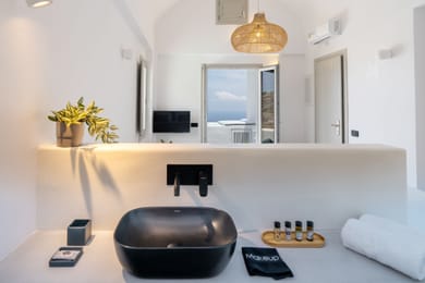 Junior Suite With Sea View And Private Outdoor Hot Tub