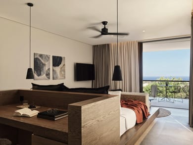 Junior Suite Sea View with Hot Tub