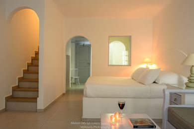 Senior Suite with private pool - Limited Sea View