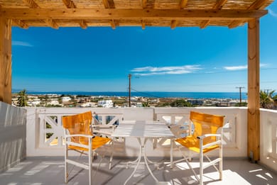 Cycladic Maisonette with sea view