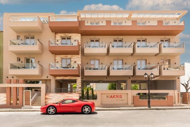 Makris Luxury Rooms - Image 4