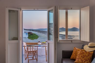Manolis & Filio Home By The Sea Milos - Image 3