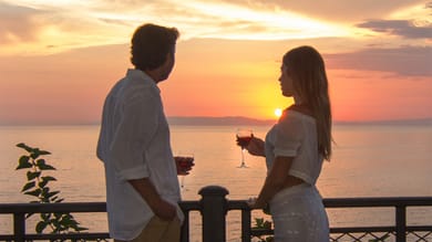 No8 Standard Two Bedroom Suite