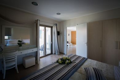 Mantinia Bay - Image 5