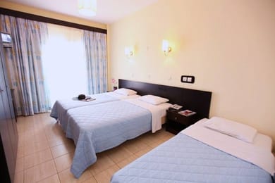 Standard room with bathroom for Disabled