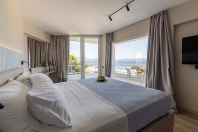 Double Room with Panoramic Sea View