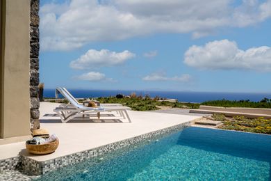 Superior Private Villa with Pool and Sea view
