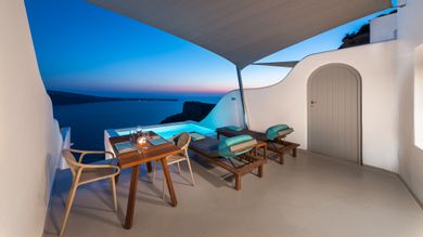 Cave Villa with outdoor heated plunge pool