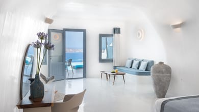 Pool Suite - Without Private Balcony