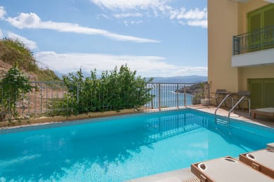 Mare Olympus Apartments - Image 4