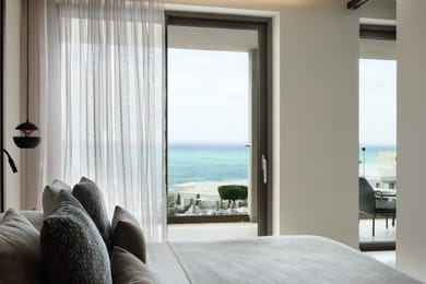 Mare Suite Pool View