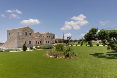 Margazi Luxury Rooms - Image 6