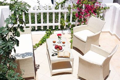 Mariakis Studios - Image 2