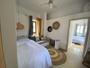 Maria's Cottage House - Image 7