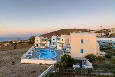 Maria's Place Oia - Image 7