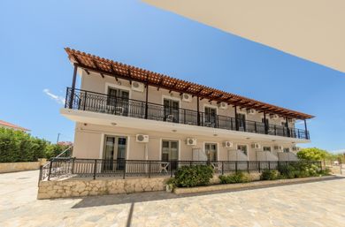 Karras Livin Zakynthos - Image 3