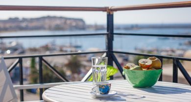 Aqua Marina Apartments - Image 5