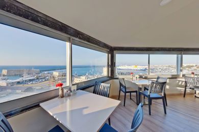 Marin Hotel - Image 7