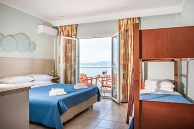 SUPERIOR FAMILY SEA VIEW 3rd FLOOR