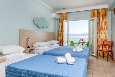 Triple Room Sea View