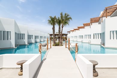 Martini Boutique Resort - Image 2